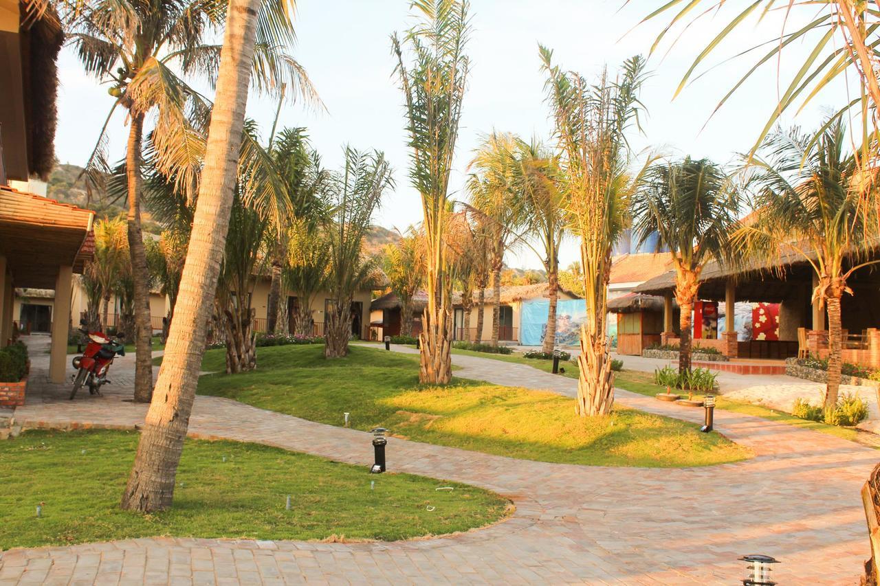 Eagles Beach Resort Phan Thiết Exteriér fotografie